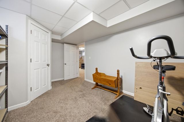 57 Prairiewood Drive S, Fargo, ND 58103