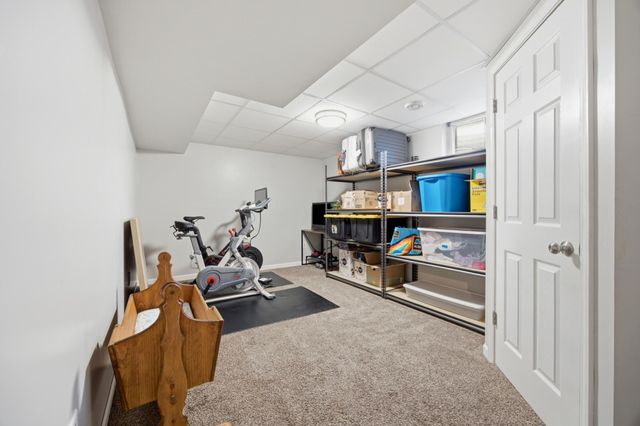 57 Prairiewood Drive S, Fargo, ND 58103