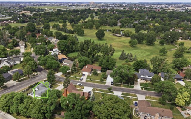 57 Prairiewood Drive S, Fargo, ND 58103