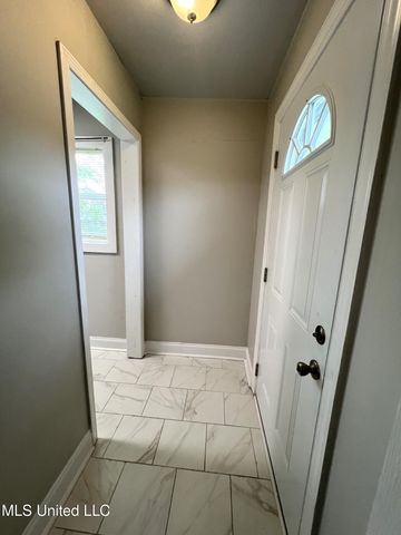 3625 Meadowlark Drive, Gulfport, MS 39501