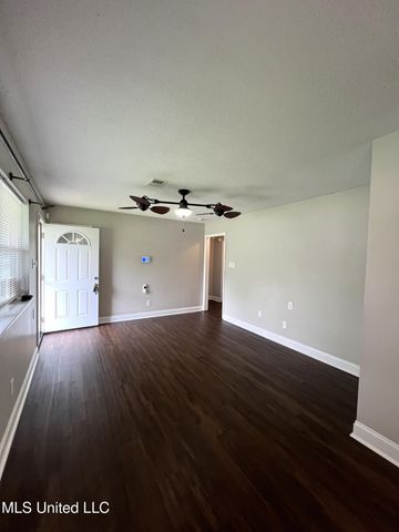 3625 Meadowlark Drive, Gulfport, MS 39501