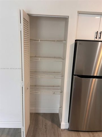 7450 NW 34th St, Lauderhill, FL 33319