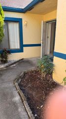 7450 NW 34th St, Lauderhill, FL 33319