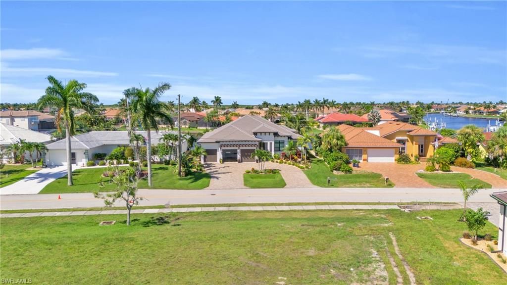 615 Monaco DR, PUNTA GORDA, FL 33950 — photo 3