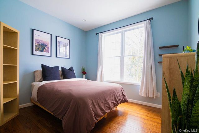 141 Friendship Court, White Plains, NY 10603