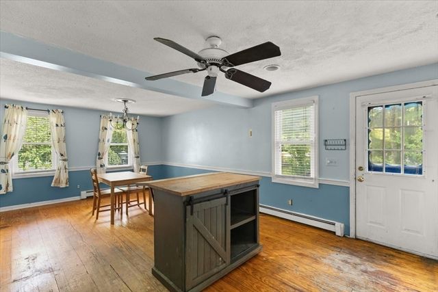 350 Harvey St, Taunton, MA 02780