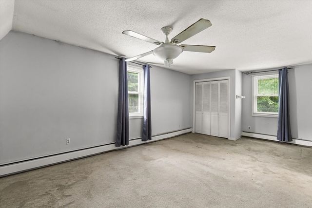 350 Harvey St, Taunton, MA 02780