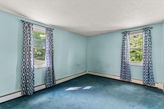 350 Harvey St, Taunton, MA 02780