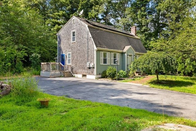 350 Harvey St, Taunton, MA 02780