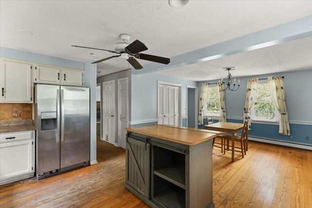 350 Harvey St, Taunton, MA 02780