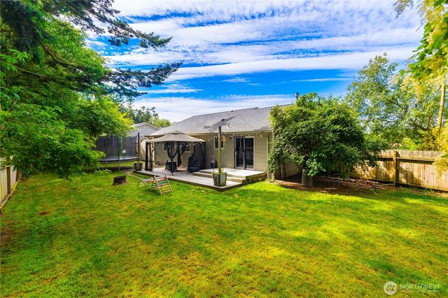 1390 Jordan Court, Oak Harbor, WA 98277