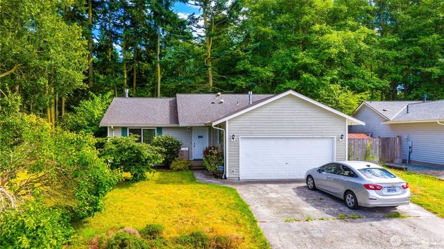 1390 Jordan Court, Oak Harbor, WA 98277
