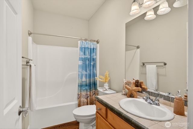 2301 23rd Street, Anacortes, WA 98221