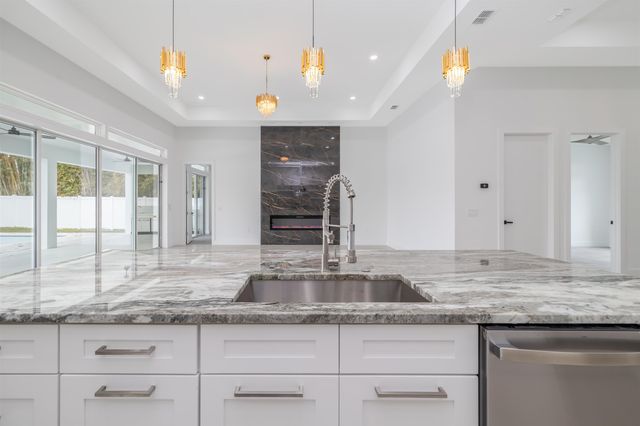 34 NW Fallen Oak, Palm Coast, FL 32137