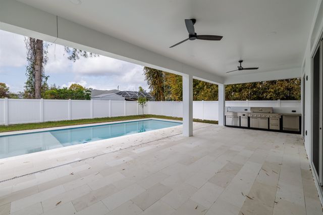 34 NW Fallen Oak, Palm Coast, FL 32137