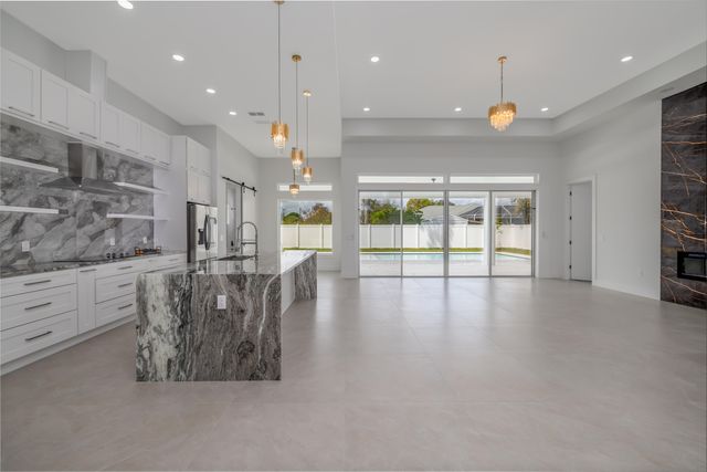 34 NW Fallen Oak, Palm Coast, FL 32137