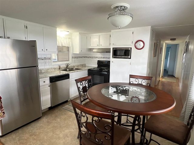 11300 124TH AVENUE 89, Largo, FL 33778