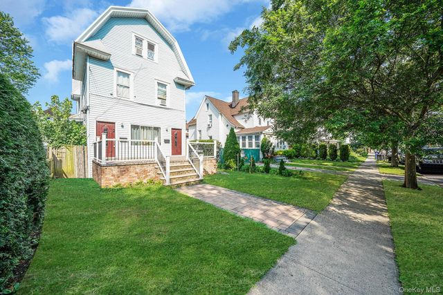 8536 112th Street, Richmond Hill, NY 11418