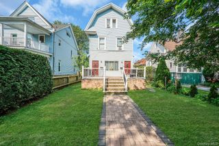 8536 112th Street, Richmond Hill, NY 11418