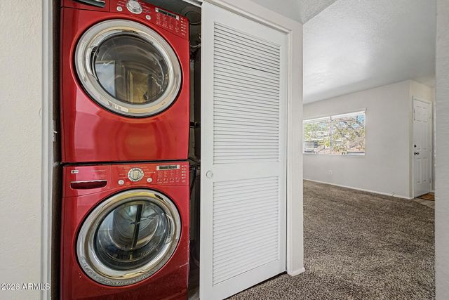 520 N STAPLEY Drive 205, Mesa, AZ 85203