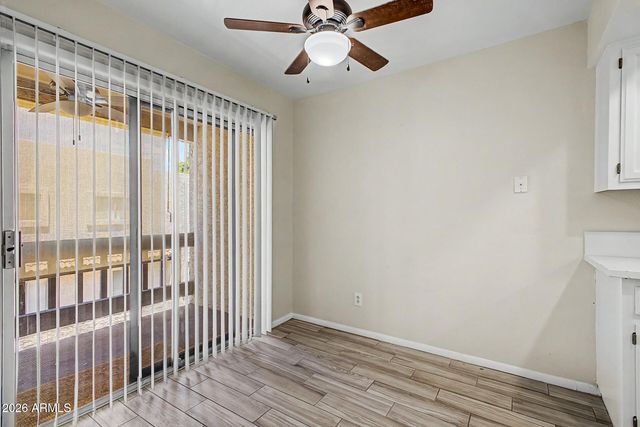 520 N STAPLEY Drive 205, Mesa, AZ 85203