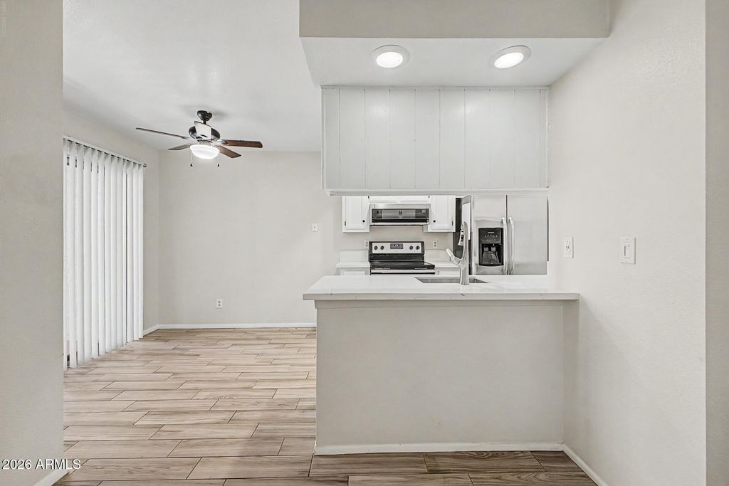 520 N STAPLEY Drive 205, Mesa, AZ 85203 — photo 3