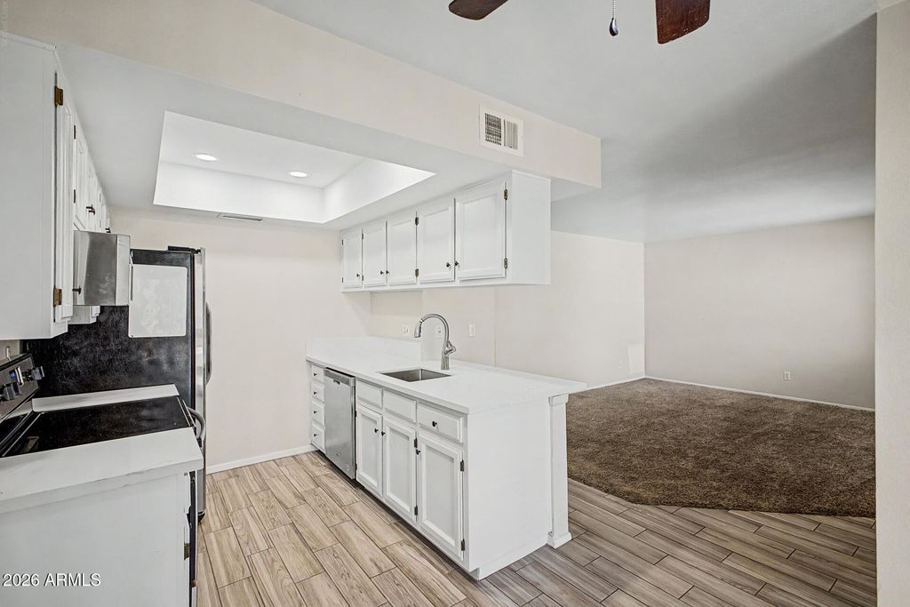 520 N STAPLEY Drive 205, Mesa, AZ 85203 — photo 4