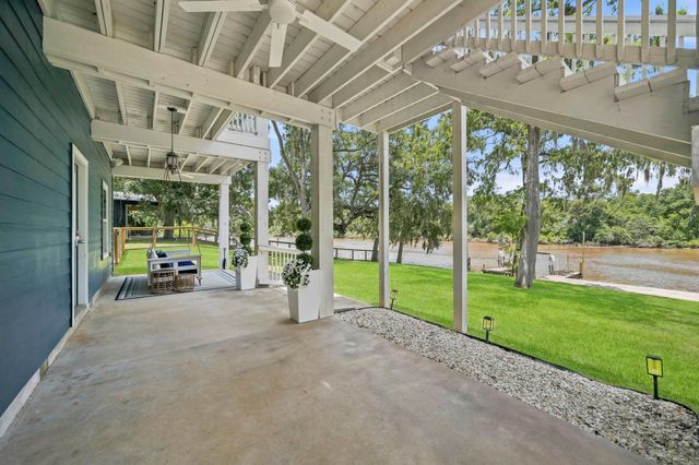 2780 County Road 506, Brazoria, TX 77422