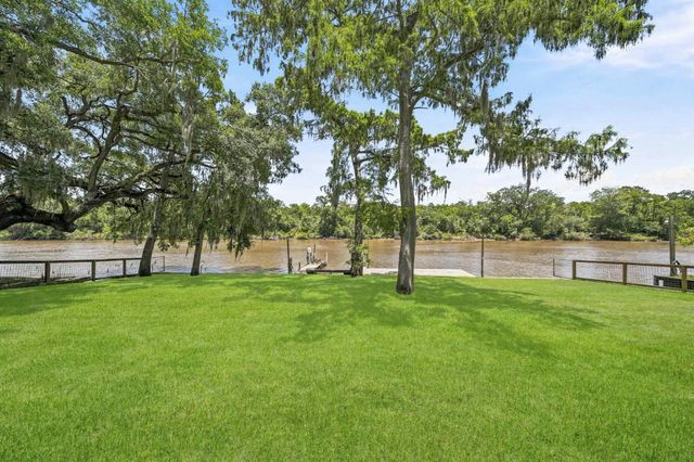2780 County Road 506, Brazoria, TX 77422