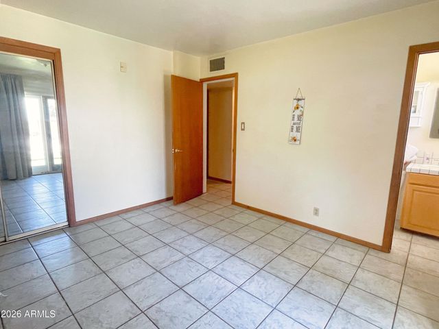 1526 E Cedar Street, Tempe, AZ 85281