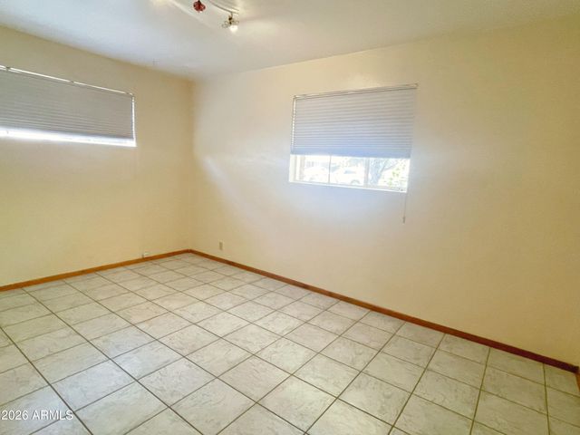 1526 E Cedar Street, Tempe, AZ 85281