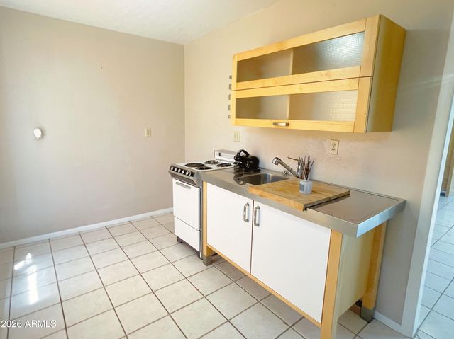 1526 E Cedar Street, Tempe, AZ 85281