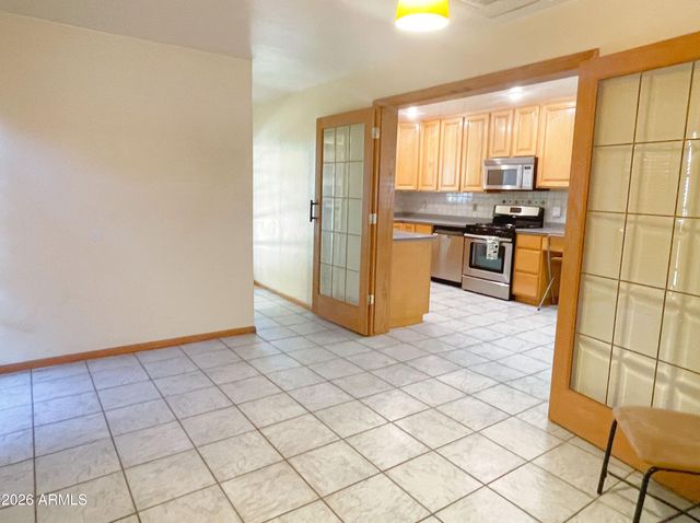 1526 E Cedar Street, Tempe, AZ 85281