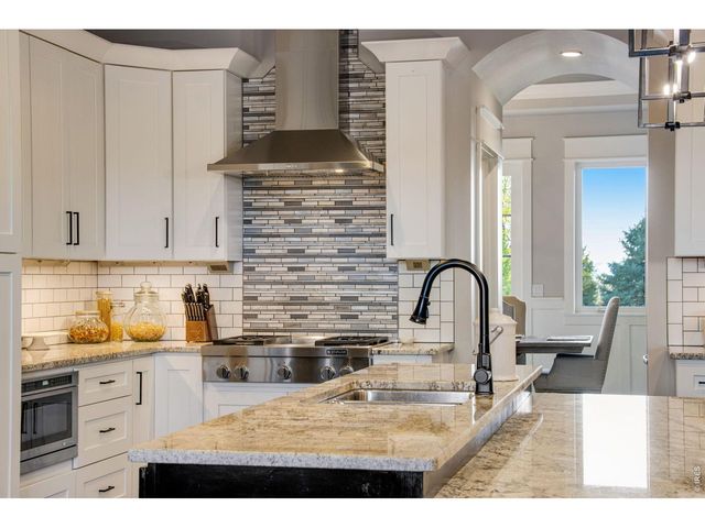 2418 Barry Ln, Fort Collins, CO 80524