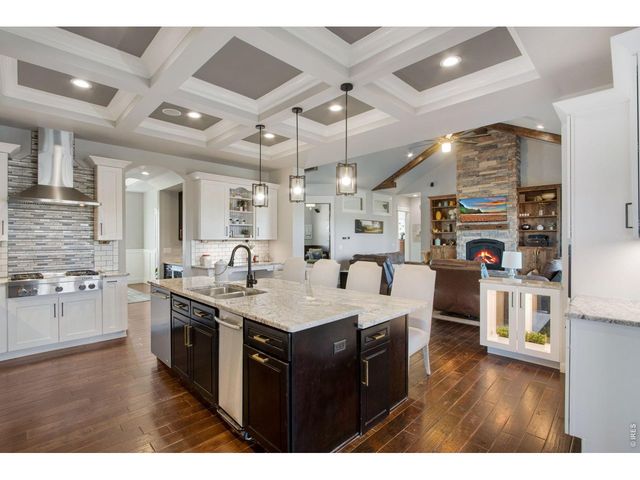 2418 Barry Ln, Fort Collins, CO 80524