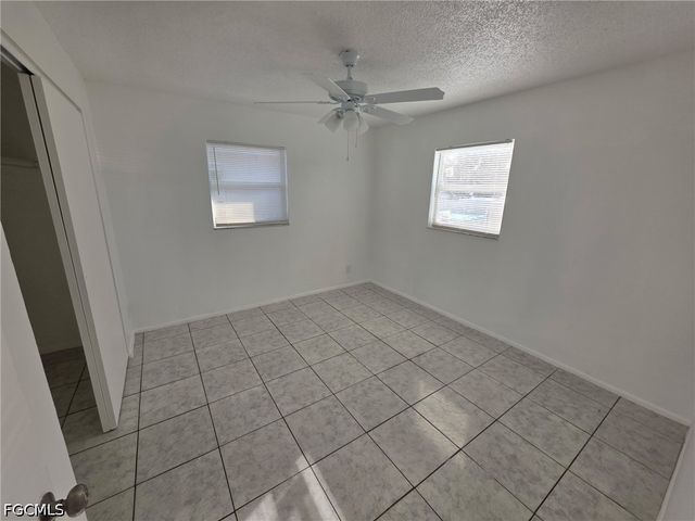 5413-5427 3rd AVE 5413, Fort Myers, FL 33907