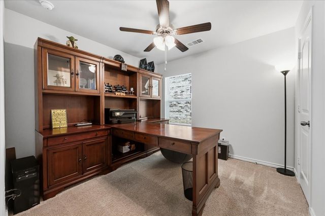 1709 Mark Lane, Ennis, TX 75119