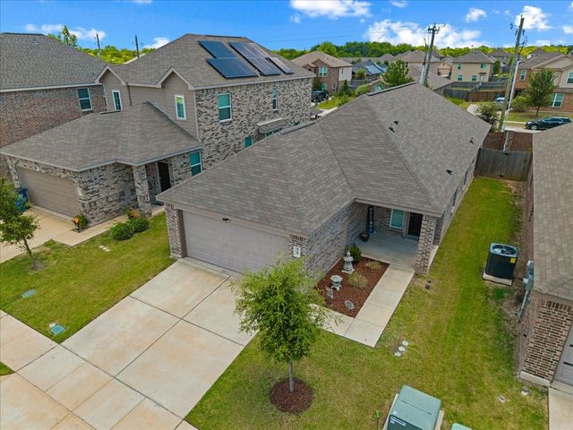 1709 Mark Lane, Ennis, TX 75119
