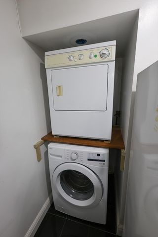 235 Savin Hill Avenue 1R, Boston, MA 02125