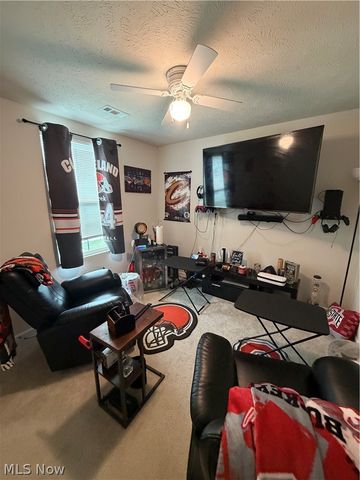 105 Zenith Court, Eastlake, OH 44095