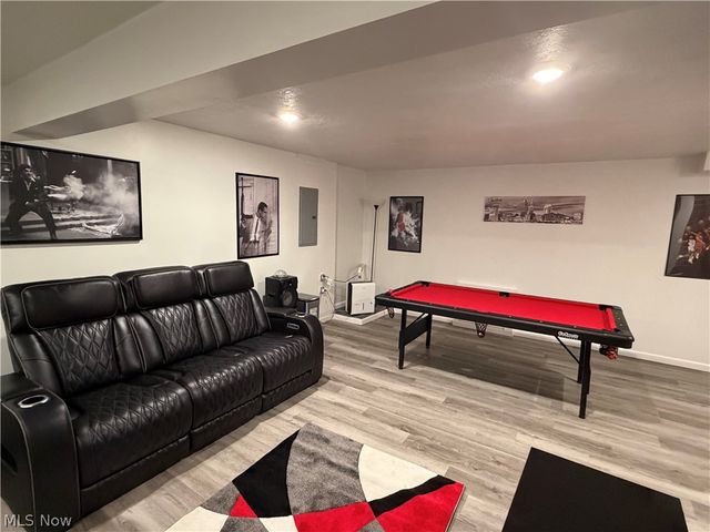 105 Zenith Court, Eastlake, OH 44095