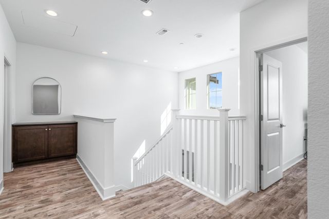 157 E Frost Dr, Mountain House, CA 95391