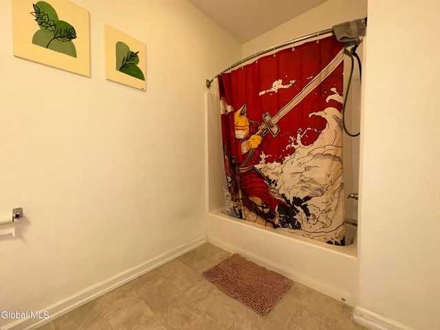 406 Worthington Terrace, North Greenbush, NY 12198