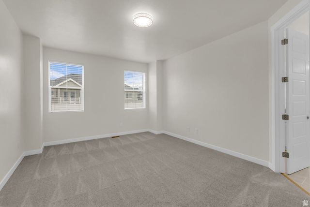 583 S ALBERTA SPRUCE DR, Layton, UT 84041