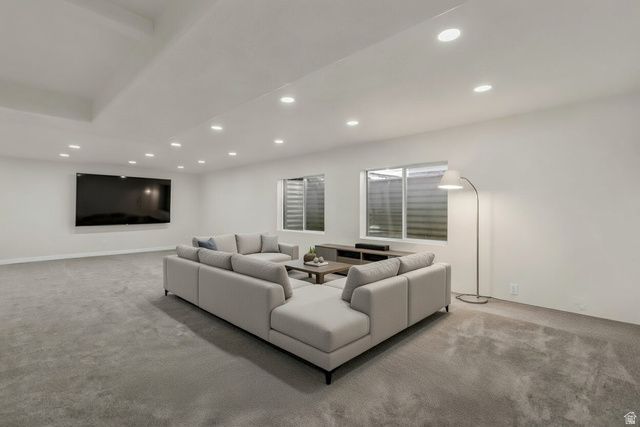 583 S ALBERTA SPRUCE DR, Layton, UT 84041