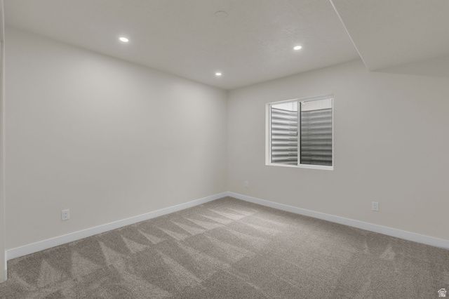 583 S ALBERTA SPRUCE DR, Layton, UT 84041