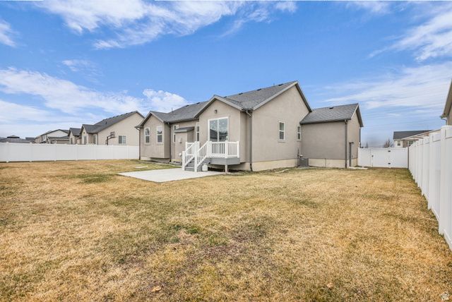 583 S ALBERTA SPRUCE DR, Layton, UT 84041