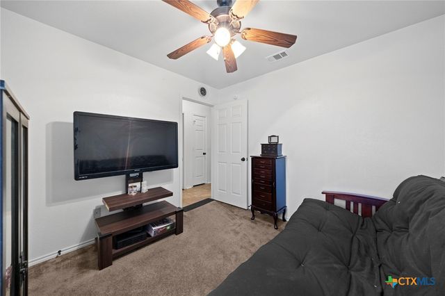 2402 Scott Drive, Copperas Cove, TX 76522