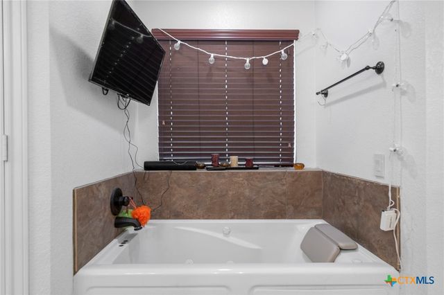 2402 Scott Drive, Copperas Cove, TX 76522