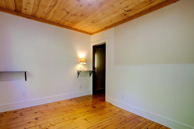 73 Dinsmore Road, Conway, NH 03860